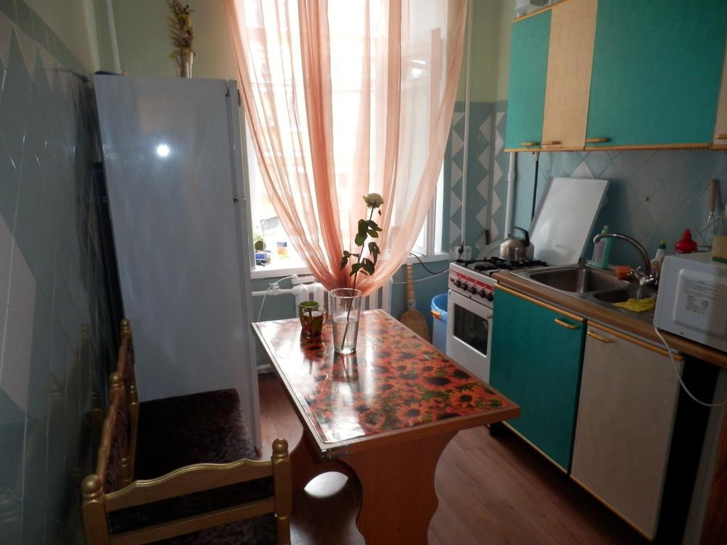 Yourhostel Kiev Exterior foto