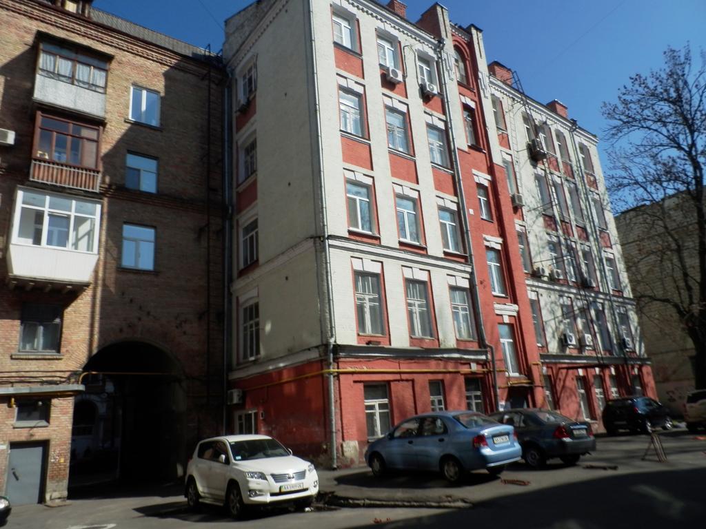 Yourhostel Kiev Exterior foto